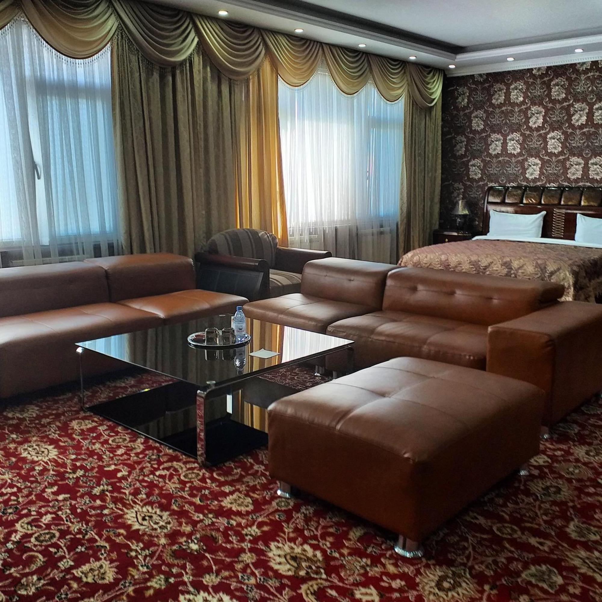 Seoul Hotel Шымкент Номер фото