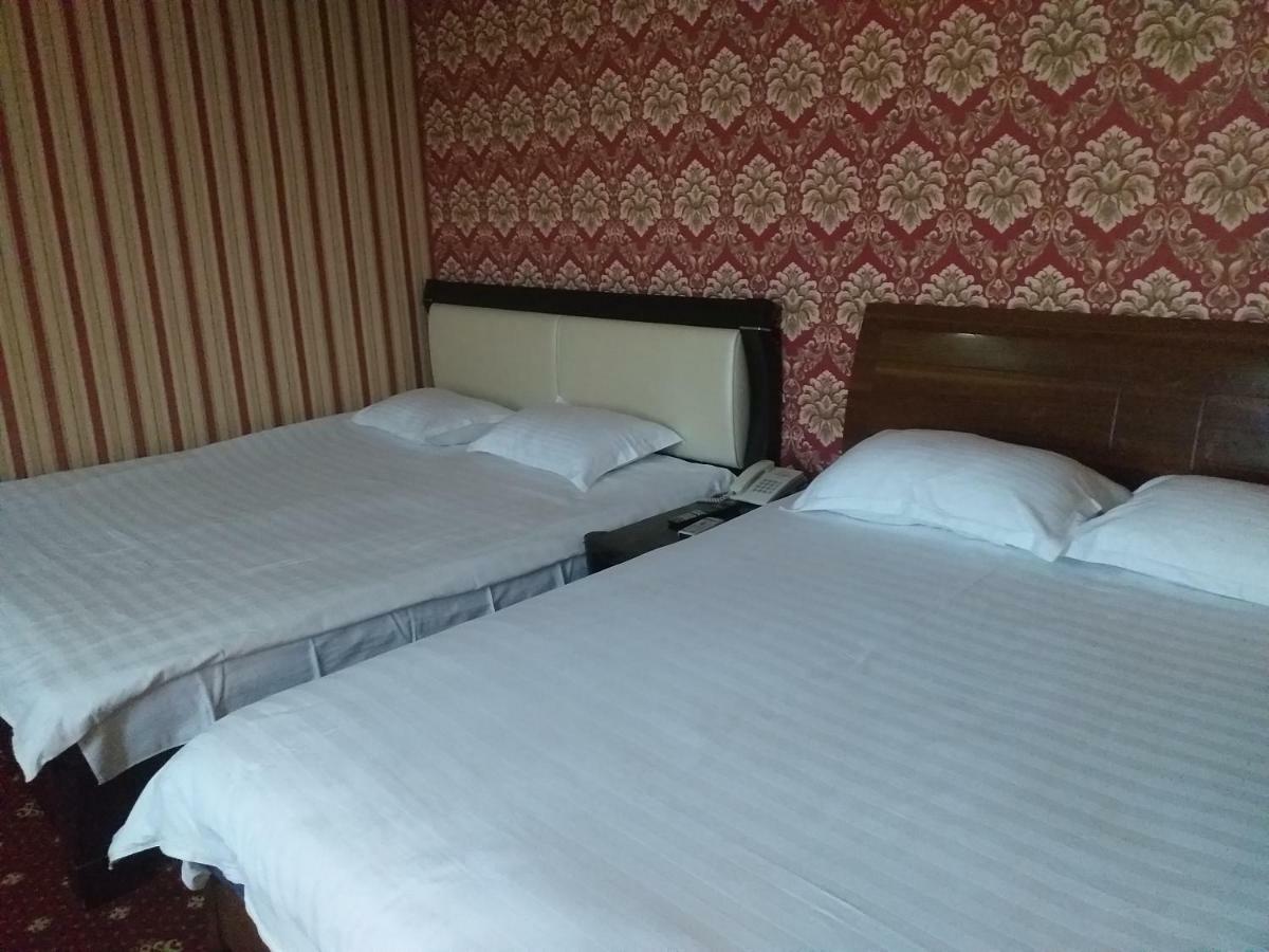 Seoul Hotel Шымкент Экстерьер фото